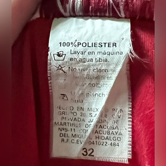 Liz Ann Moda Elegancia y Estilo beautiful red dress with low V Neck Size 32 - Picture 9 of 10